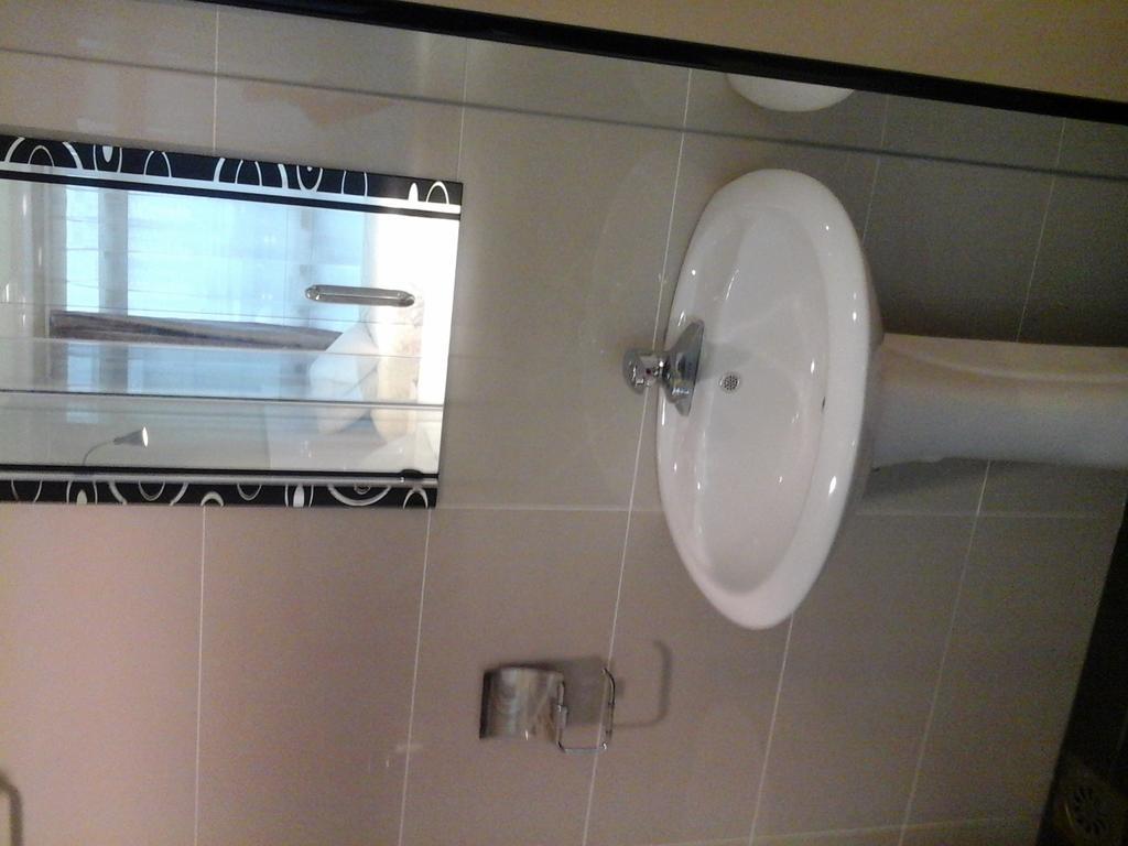 Easyrest Hotel Petaling Jaya Zimmer foto